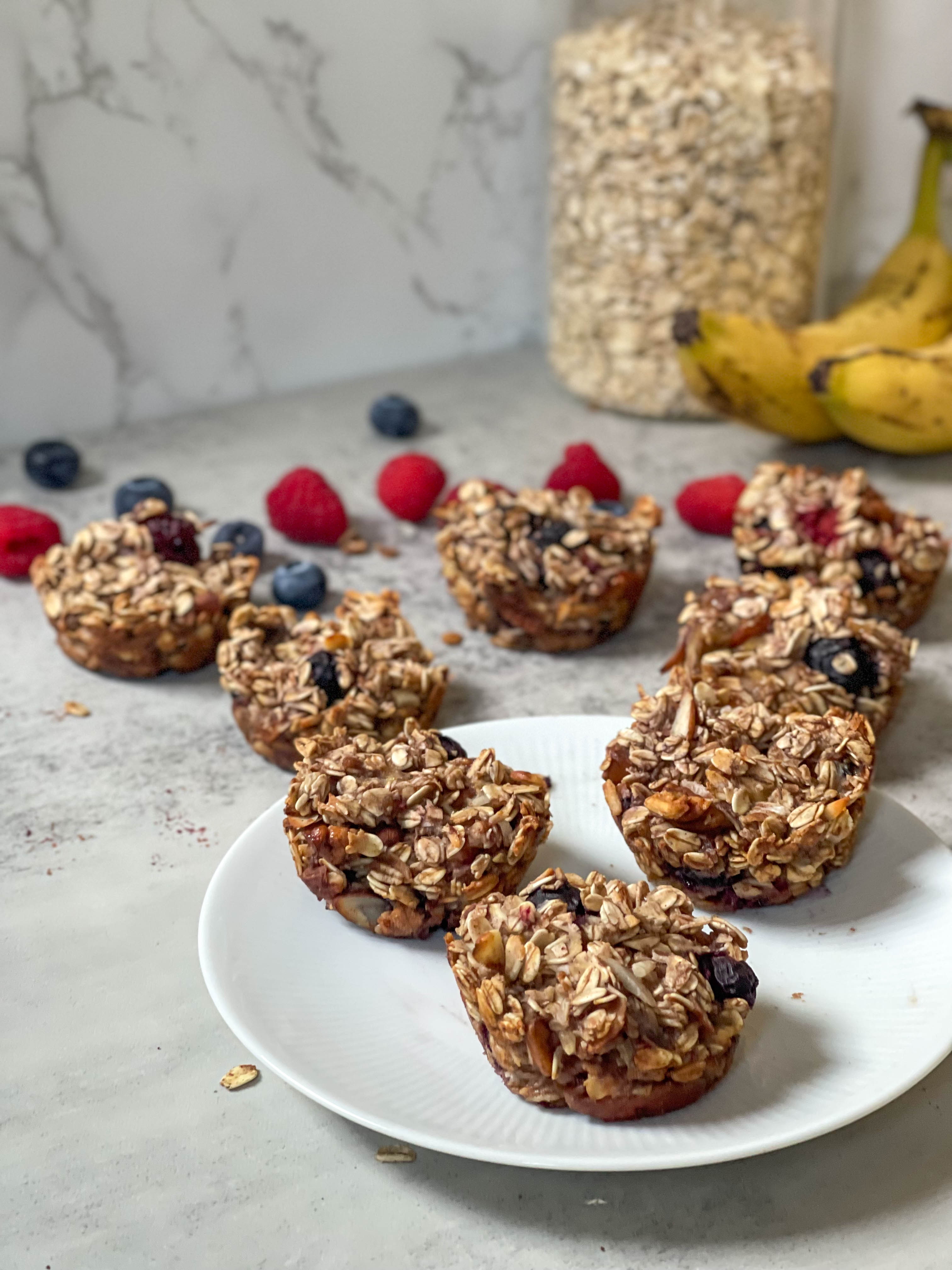 Vegan Baked Oatmeal To-Go Cups